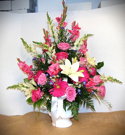 Glorious Pink &amp;amp; White Arrangement